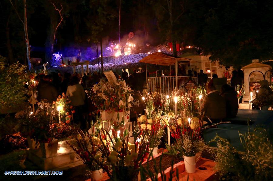MEXICO-CIUDAD DE MEXICO-DIA DE MUERTOS