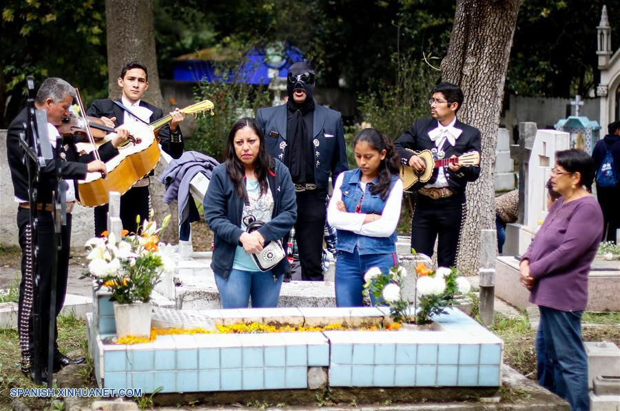 MEXICO-CIUDAD DE MEXICO-DIA DE MUERTOS