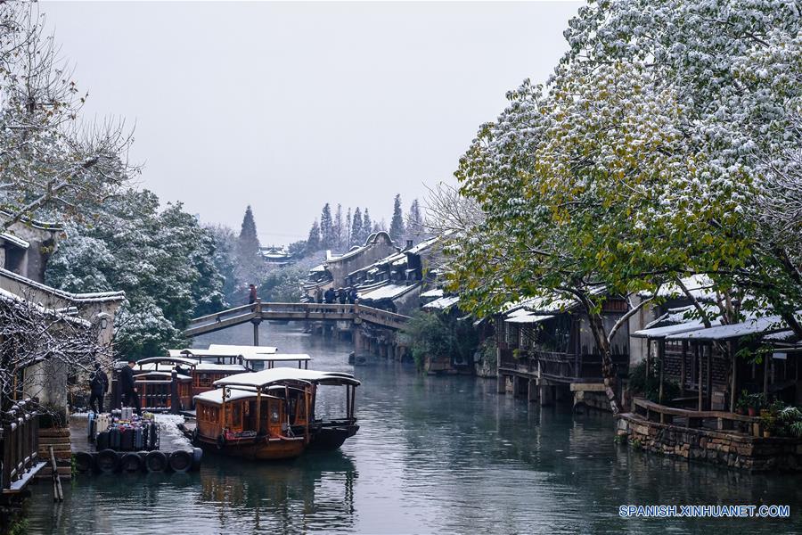 CHINA-ZHEJIANG-NIEVE-PAISAJE