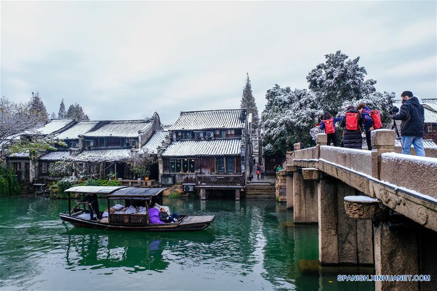 CHINA-ZHEJIANG-NIEVE-PAISAJE