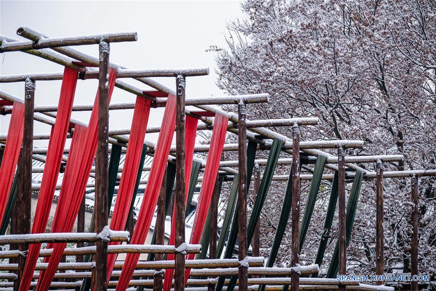CHINA-ZHEJIANG-NIEVE-PAISAJE