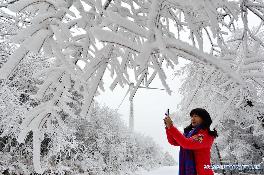 CHINA-HUBEI-NIEVE