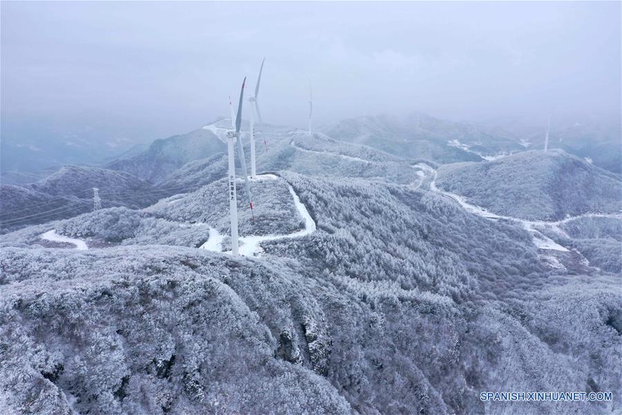 CHINA-HUBEI-NIEVE