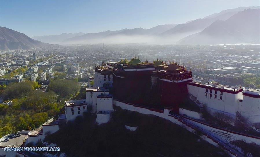 CHINA-LHASA-PALACIO DE POTALA-RENOVACION