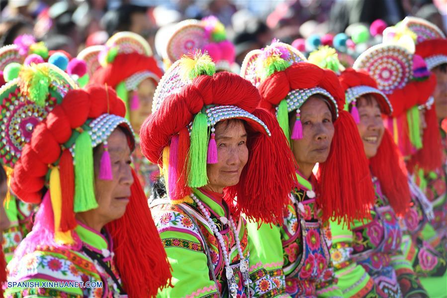 CHINA-YUNNAN-GRUPO ETNICO YI-AÑO NUEVO