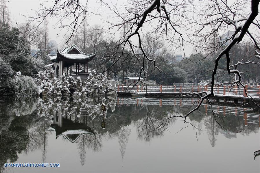 CHINA-ANHUI-CLIMA-NIEVE