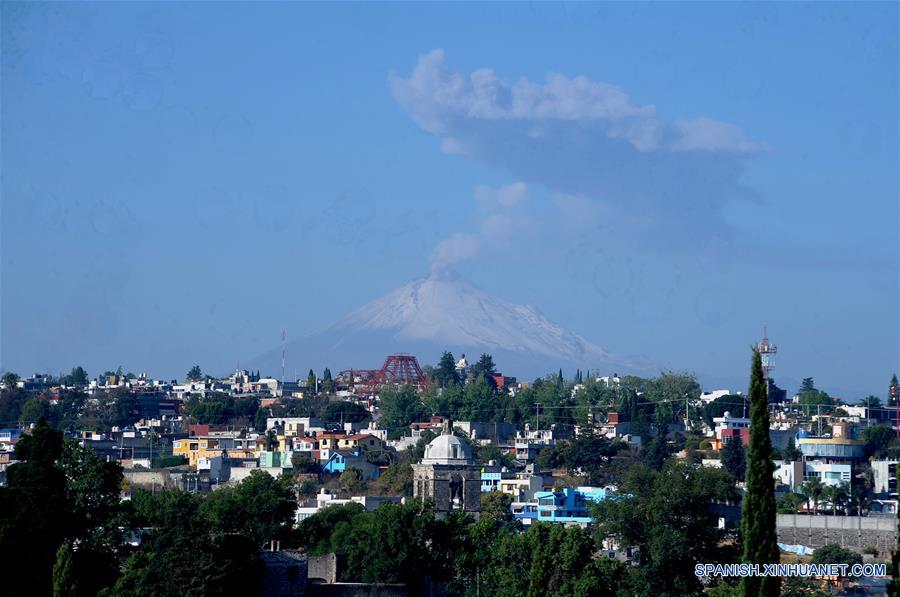 MEXICO-TLAXCALA-VOLCANES NEVADOS