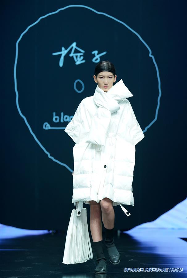 CHINA-BEIJING-SEMANA MODA-GAO JIANPING 