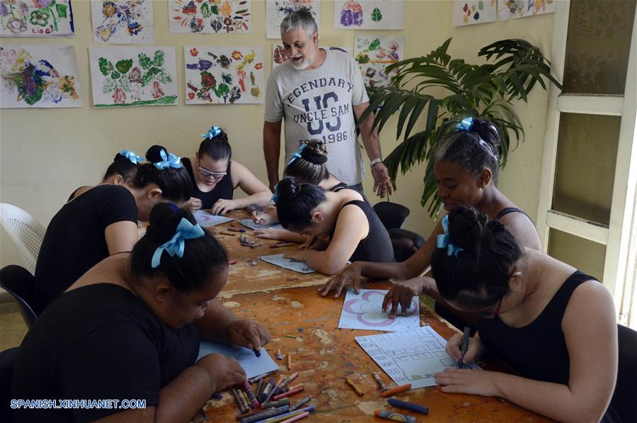 CUBA-HABANA-PROYECTO CUENTA CONMIGO-SINDROME DE DOWN