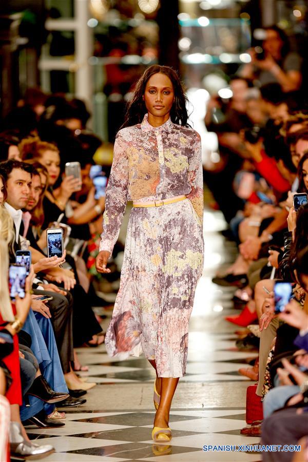 MEXICO-CIUDAD DE MEXICO-SEMANA MODA-SANDRA WEIL