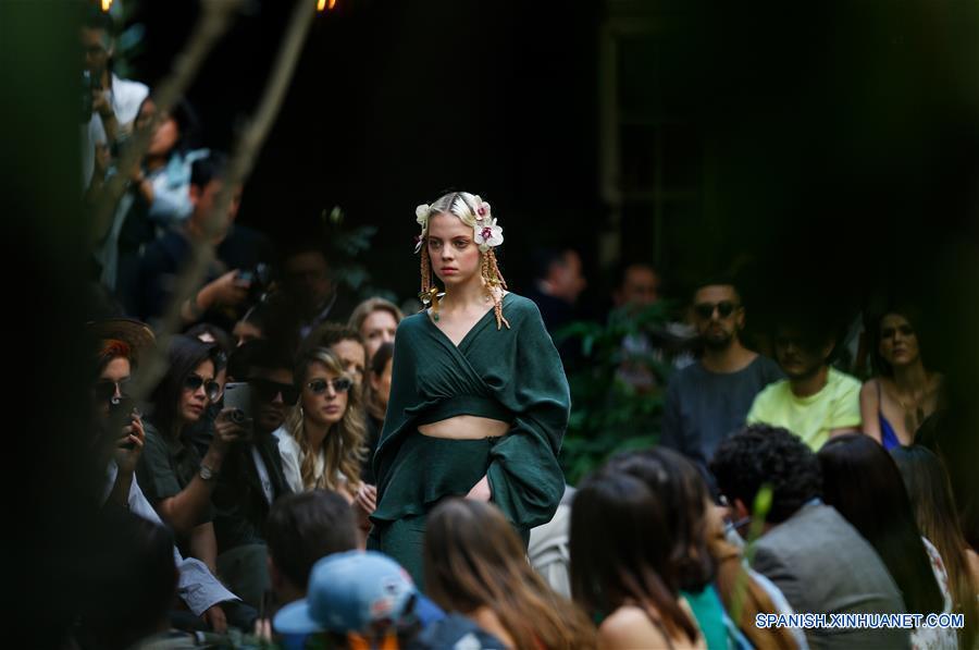 MEXICO-CIUDAD DE MEXICO-SEMANA MODA-CYNTHIA BUTTENKLEPPER