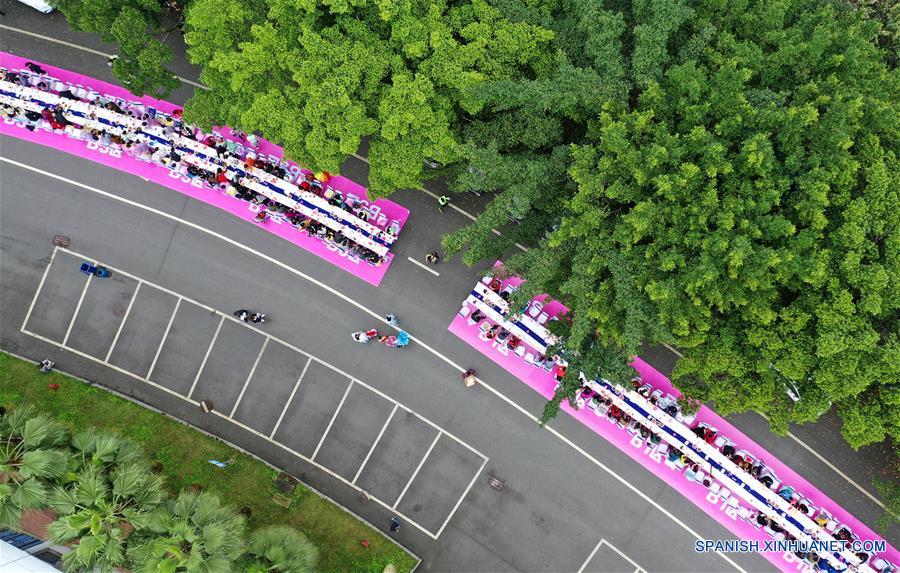 CHINA-GUANGXI-BANQUETE