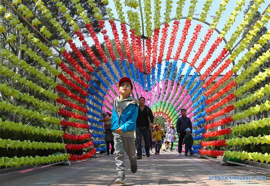 CHINA-BEIJING-ASUETO-FERIA