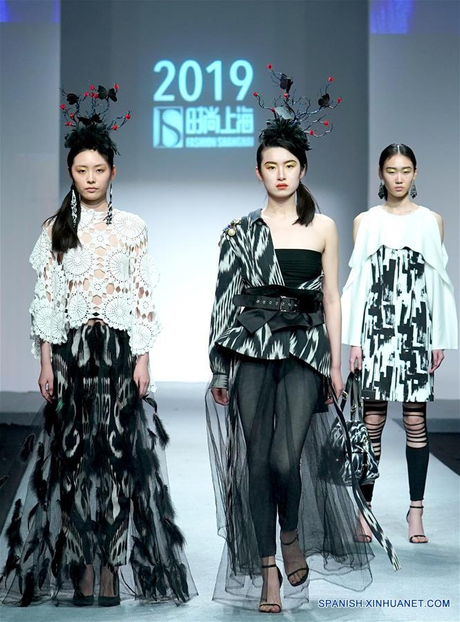 CHINA-SHANGHAI-DESFILE DE DISE&Ntilde;O DE MODA
