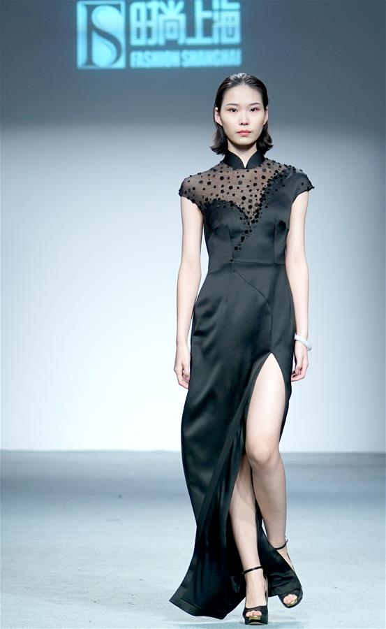 CHINA-SHANGHAI-FASHION DESIGN SHOW (CN)