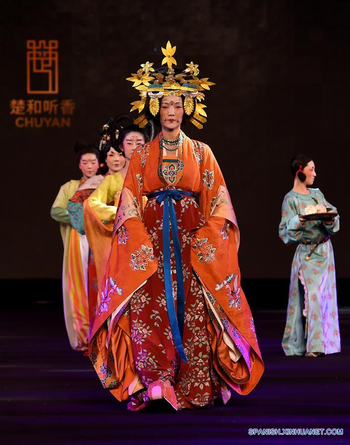 CHINA-SHAANXI-SEMANA MODA