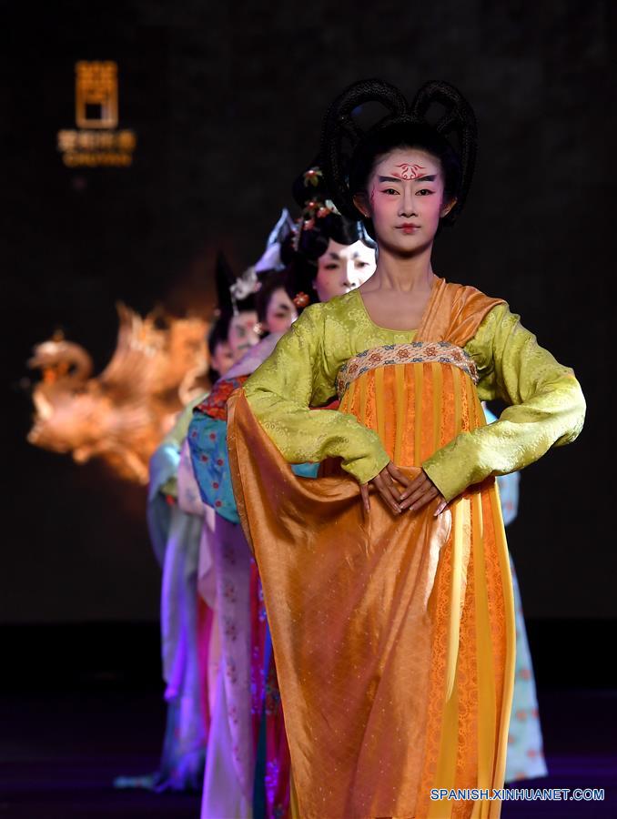 CHINA-SHAANXI-SEMANA MODA