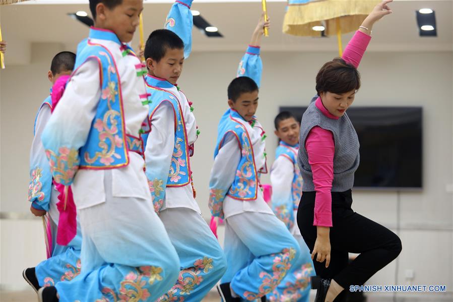 CHINA-HEBEI-DANZA POPULAR