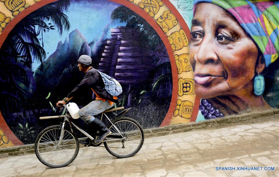 HONDURAS-CANTARRANAS-MURALES