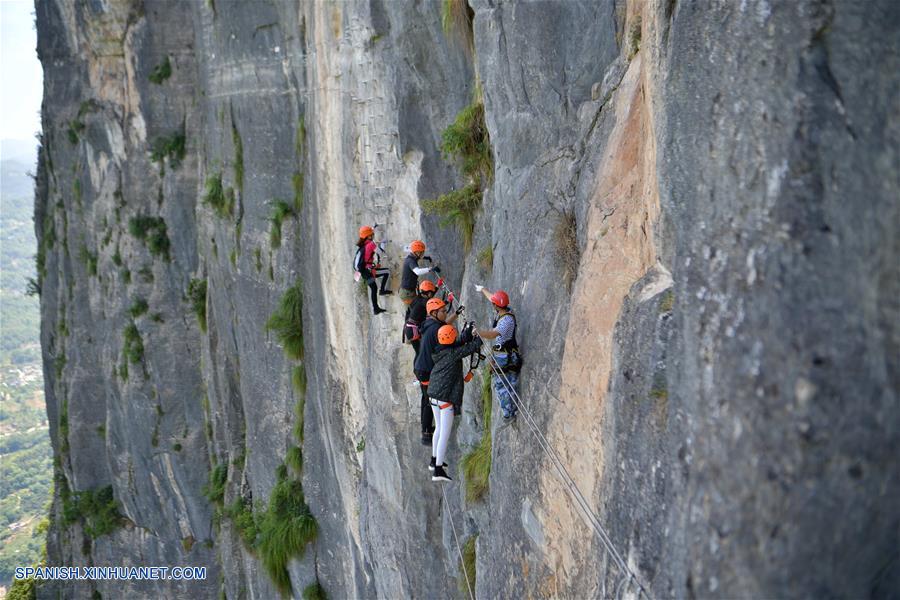 CHINA-HUBEI-ACTIVIDAD AL AIRE LIBRE