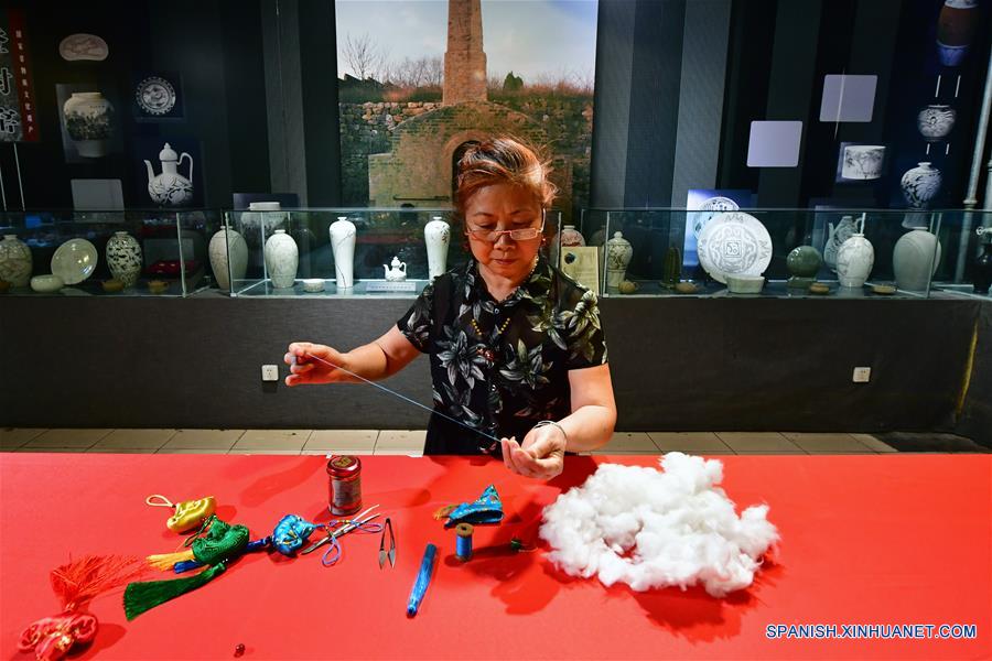 CHINA-HENAN-ARTESANA