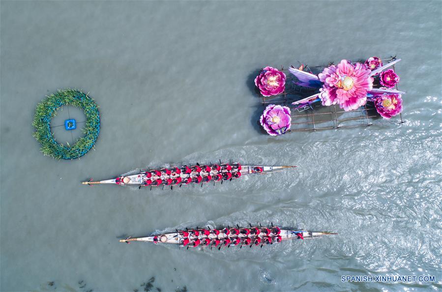 CHINA-ZHEJIANG-FESTIVAL DEL BOTE DEL DRAGON-CELEBRACION 
