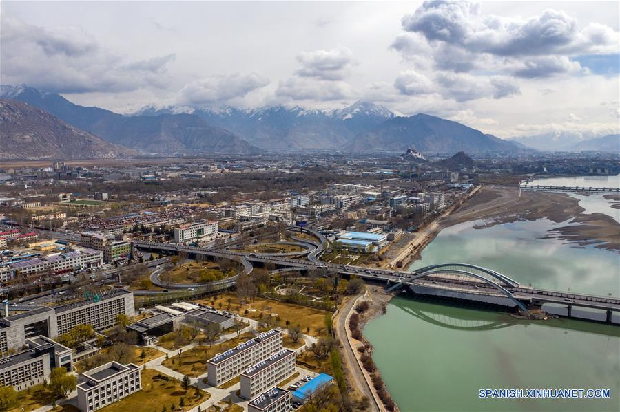 CHINA-LHASA-VISTA AEREA-SERIE