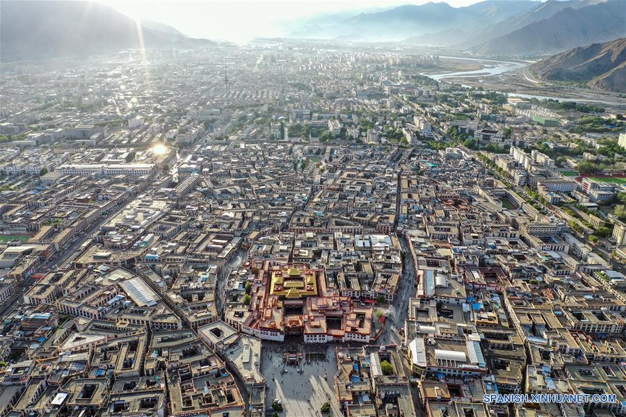 CHINA-LHASA-VISTA AEREA-SERIE