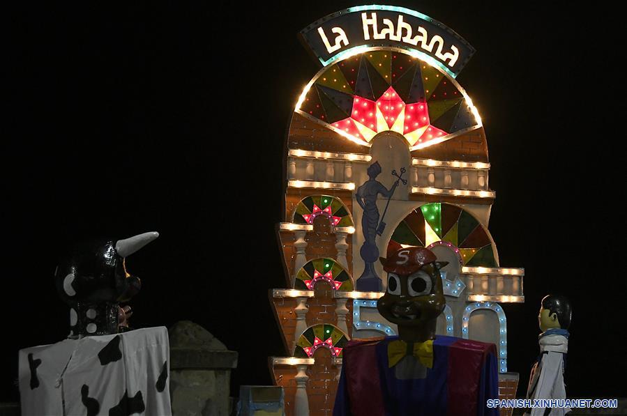 CUBA-HABANA-CARNAVALES