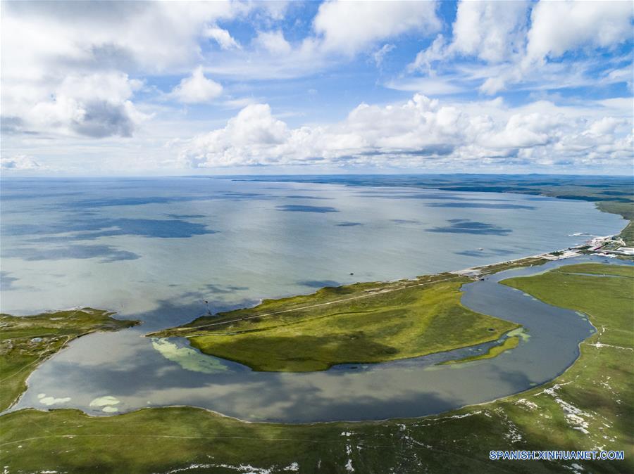CHINA-HULUN BUIR-LAGO HULUN