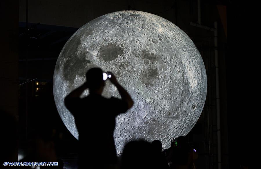 CANADA-TORONTO-MUSEO DE LA LUNA