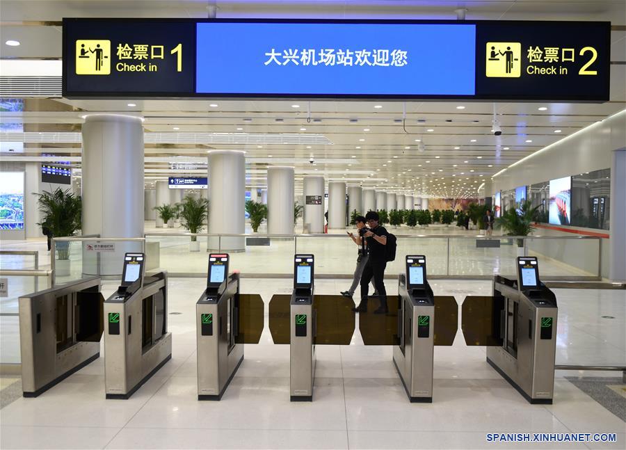 CHINA-BEIJING-XIONGAN-FERROCARRIL