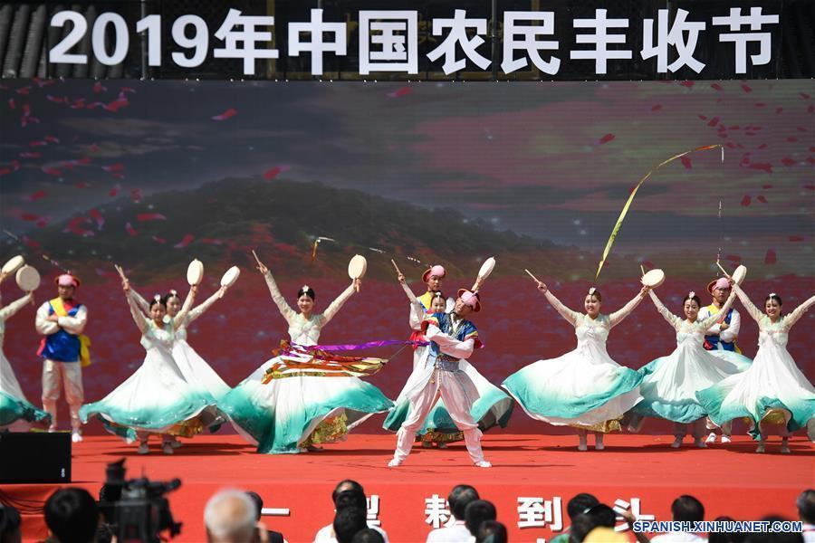 CHINA-ZHEJIANG-FESTIVAL DE LA COSECHA-CELEBRACION 