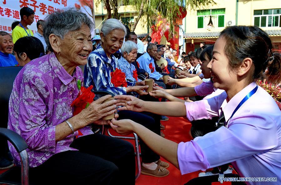 CHINA-FUJIAN-FESTIVAL CHONGYANG-CELEBRACION