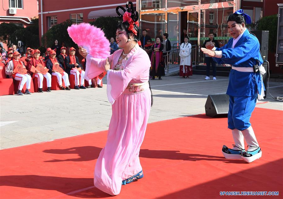 CHINA-BEIJING-FESTIVAL CHONGYANG-CELEBRACION