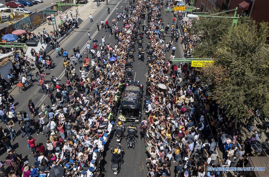 MEXICO-CIUDAD DE MEXICO-JOSE JOSE-HOMENAJE