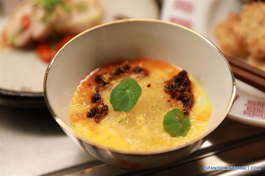 EEUU-NUEVA YORK-RESTAURANTE CHINO-NIXON EN CHINA-BANQUETE