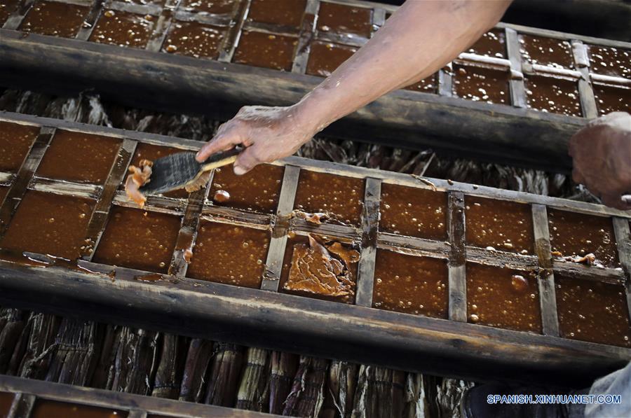 HONDURAS-TALANGA-DULCES DE CAÑA DE AZUCAR
