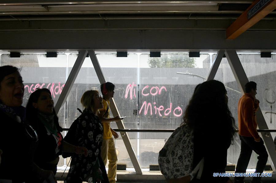 MEXICO-CIUDAD DE MEXICO-DIA INTERNACIONAL DE LA MUJER-MANIFESTACION