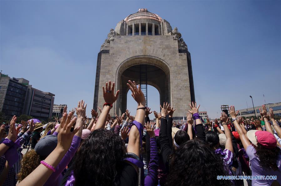 MEXICO-CIUDAD DE MEXICO-DIA INTERNACIONAL DE LA MUJER-MANIFESTACION