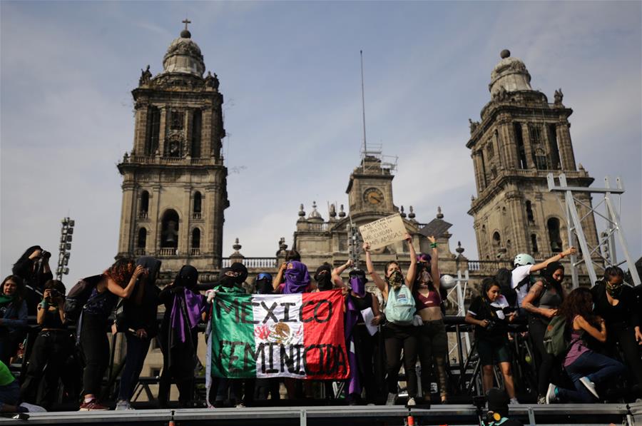 MEXICO-CIUDAD DE MEXICO-DIA INTERNACIONAL DE LA MUJER-MANIFESTACION 