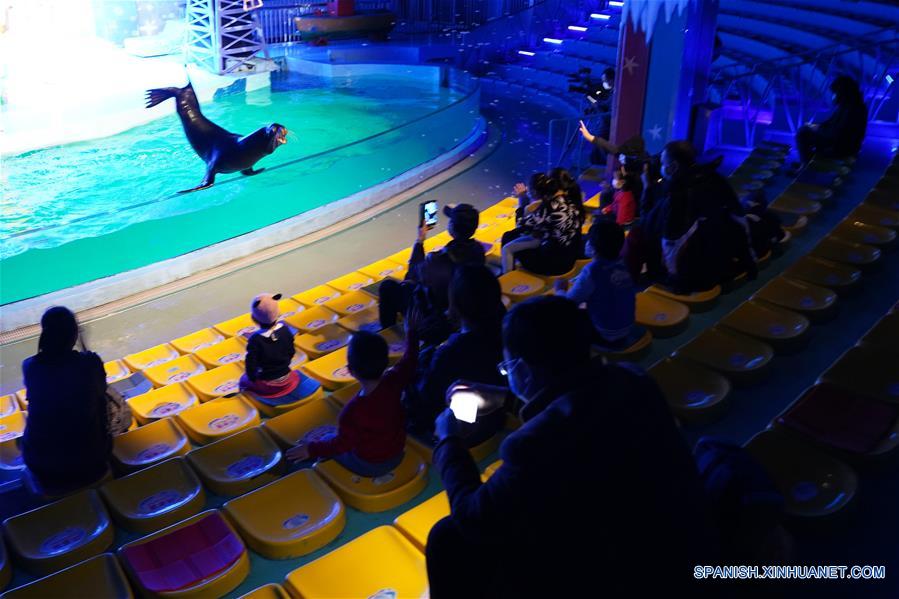 CHINA-HARBIN-POLARLAND-REAPERTURA