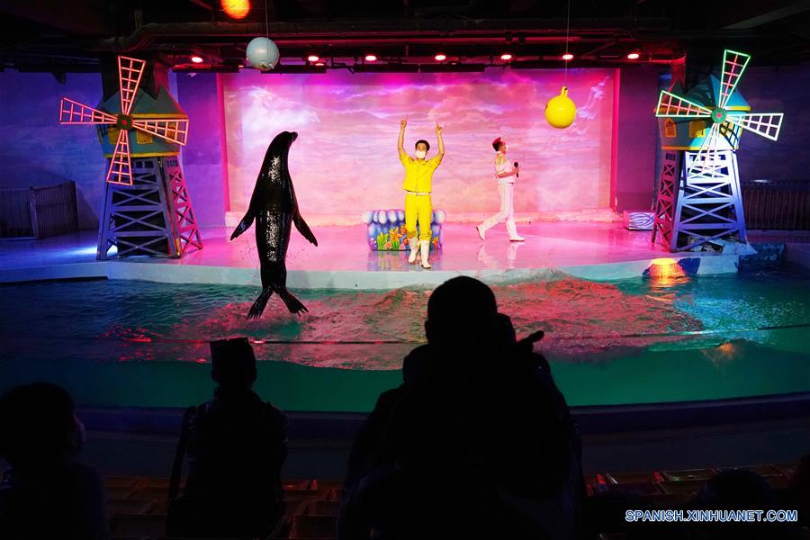 CHINA-HARBIN-POLARLAND-REAPERTURA