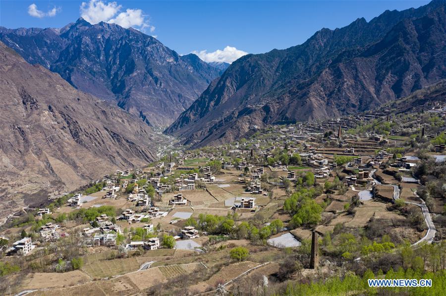 CHINA-SICHUAN-DANBA-PAISAJE