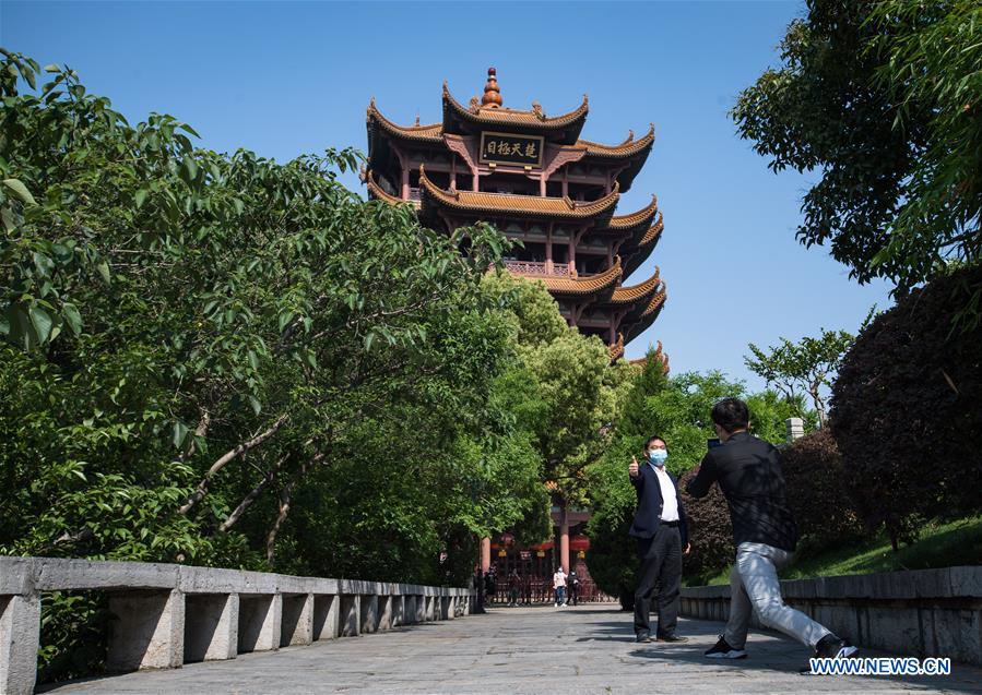 CHINA-WUHAN-COVID-19-TURISMO-TORRE DE LA GRULLA AMARILLA-REAPERTURA