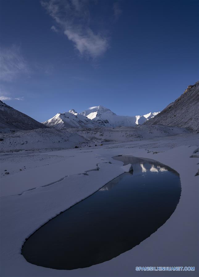 CHINA-TIBET-MONTE QOMOLANGMA-PAISAJE