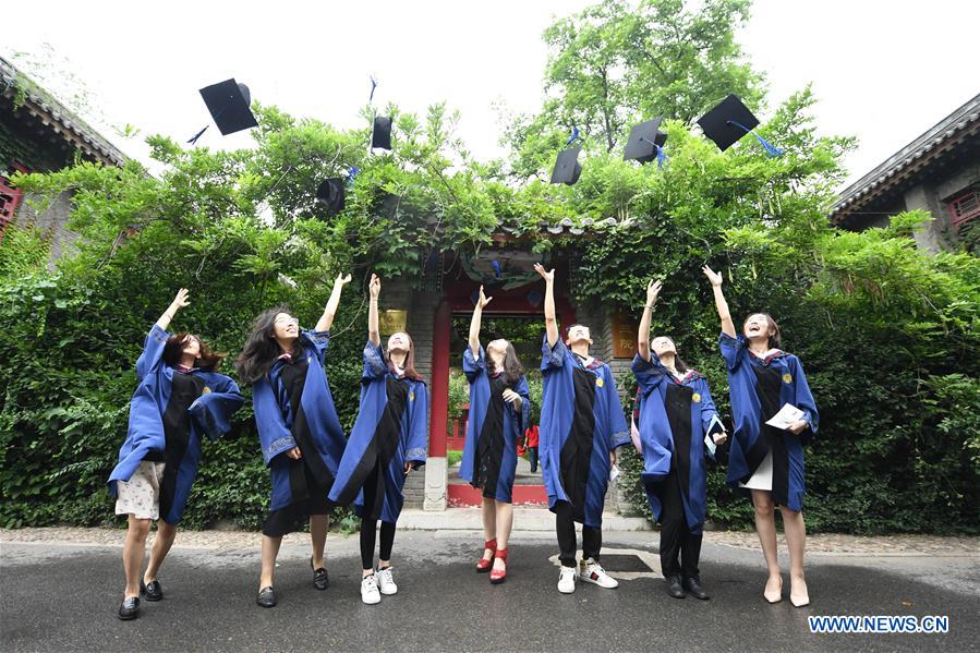 CHINA-BEIJING-UNIVERSIDAD DE PEKING-CEREMONIA DE GRADUACION