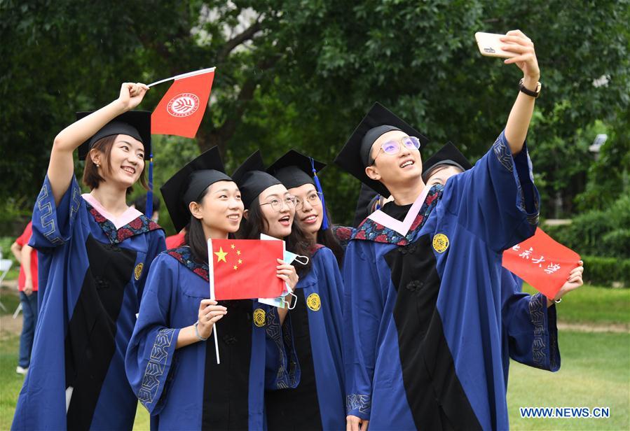 CHINA-BEIJING-UNIVERSIDAD DE PEKING-CEREMONIA DE GRADUACION