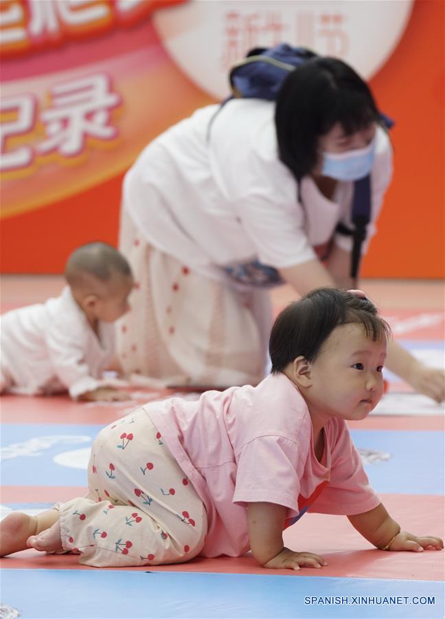 CHINA-BEIJING-BEBES-CONCURSO DE GATEO