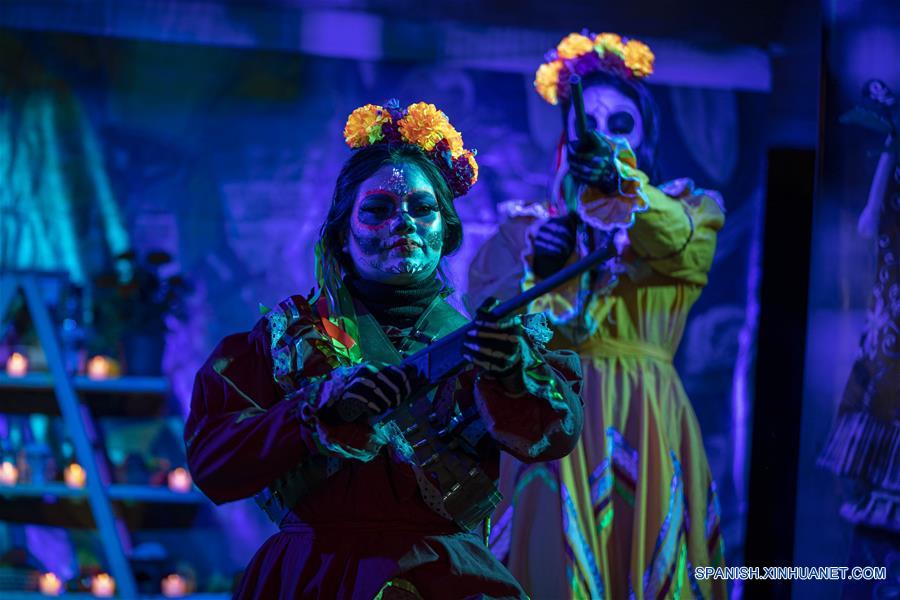 MEXICO-CIUDAD DE MEXICO-DIA DE MUERTOS